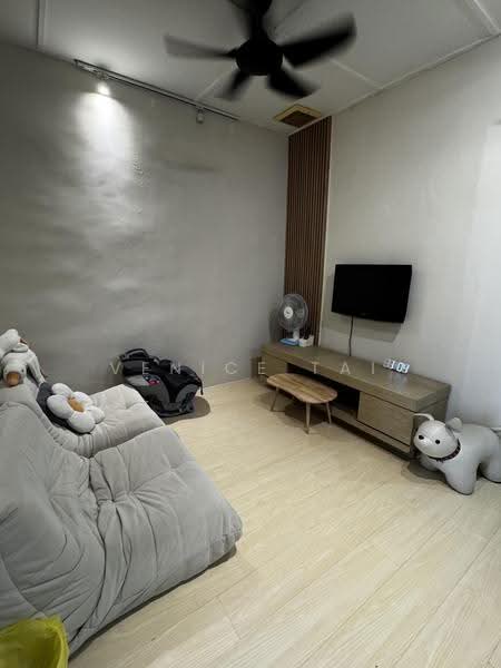 Flat for Sale at Taman Desa Cheras - Venice Tai - Living Room - PropertyGuru.com.my