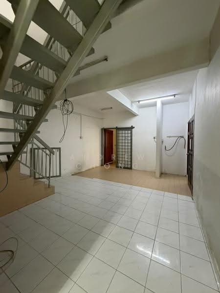 2-storey Terraced House for Sale in Taman Sri Gombak (Gombak) - Andrew Chong - Interior - PropertyGuru.com.my