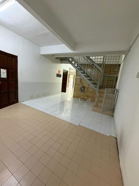 2-storey Terraced House for Sale in Taman Sri Gombak (Gombak) - Andrew Chong - Interior - PropertyGuru.com.my