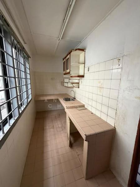 2-storey Terraced House for Sale in Taman Sri Gombak (Gombak) - Andrew Chong - Kitchen - PropertyGuru.com.my