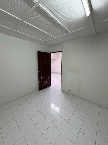 2-storey Terraced House for Sale in Taman Sri Gombak (Gombak) - Andrew Chong - Interior - PropertyGuru.com.my