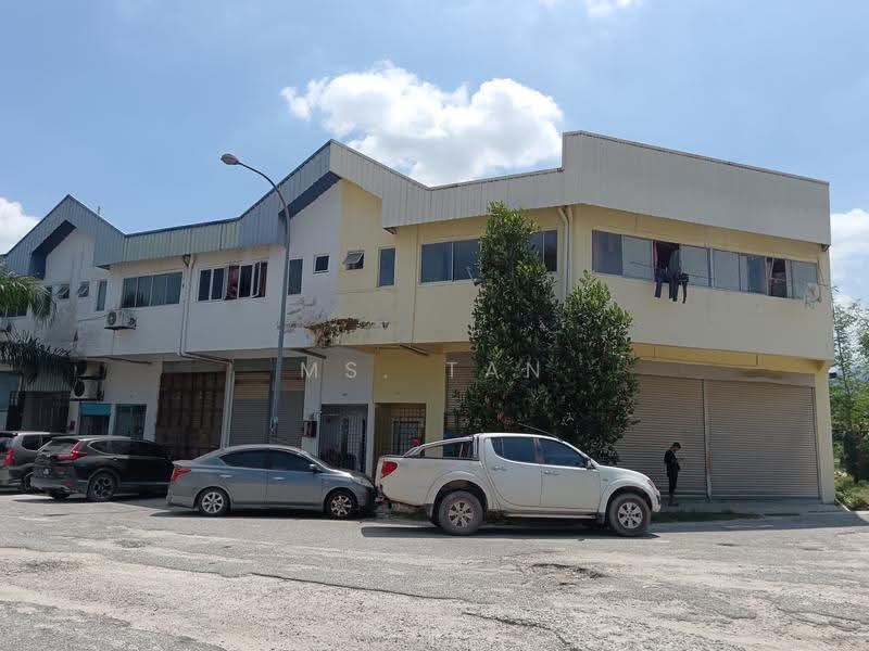 Terrace Factory for Sale in Semenyih (Selangor) - Ms. Tan - Exterior - PropertyGuru.com.my