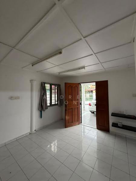 Rumah Teres 2-Tingkat untuk Disewa di Taman Sri Gombak (Gombak) - Andrew Chong - Interior - PropertyGuru.com.my