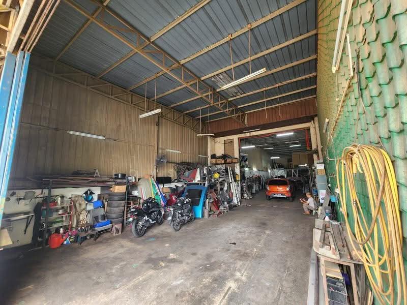 1-storey Terraced House for Sale in Johor Bahru (Johor) - Aloysius Son - Exterior - PropertyGuru.com.my