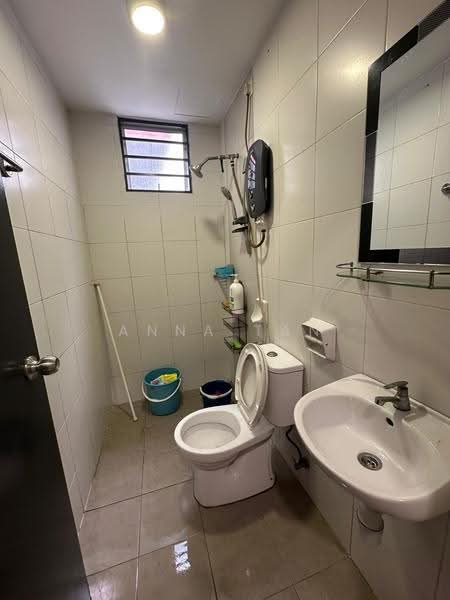 Apartment for Rent at Orchis Apartment - Anna Tan - Bathroom - PropertyGuru.com.my