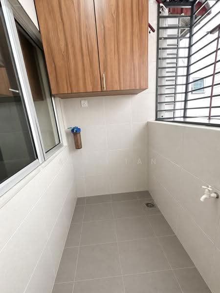 Apartment for Rent at Orchis Apartment - Anna Tan - Yard - PropertyGuru.com.my