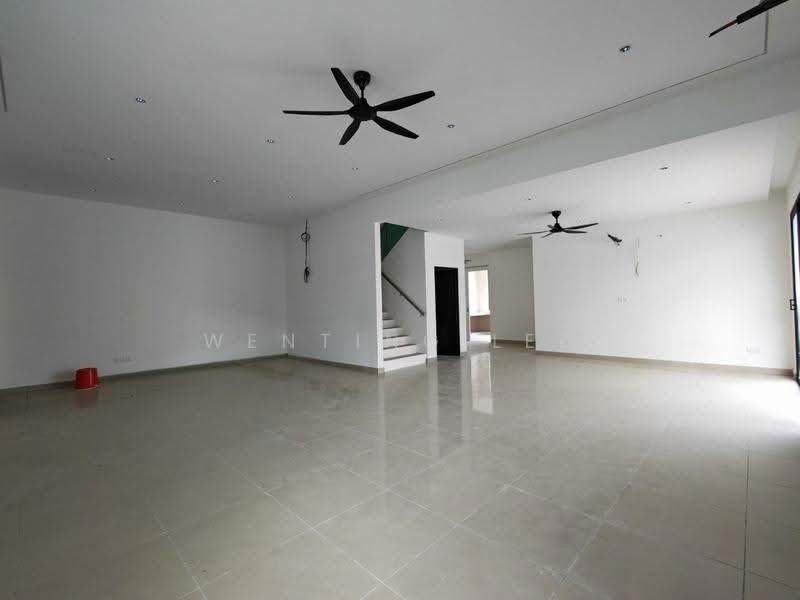 Rumah Berkembar untuk Dijual di Johor Bahru (Johor) - Wenting Lee - Living Room - PropertyGuru.com.my