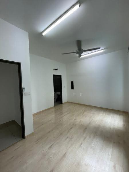 Condominium for Rent at The Henge - Jc Lee - Interior - PropertyGuru.com.my