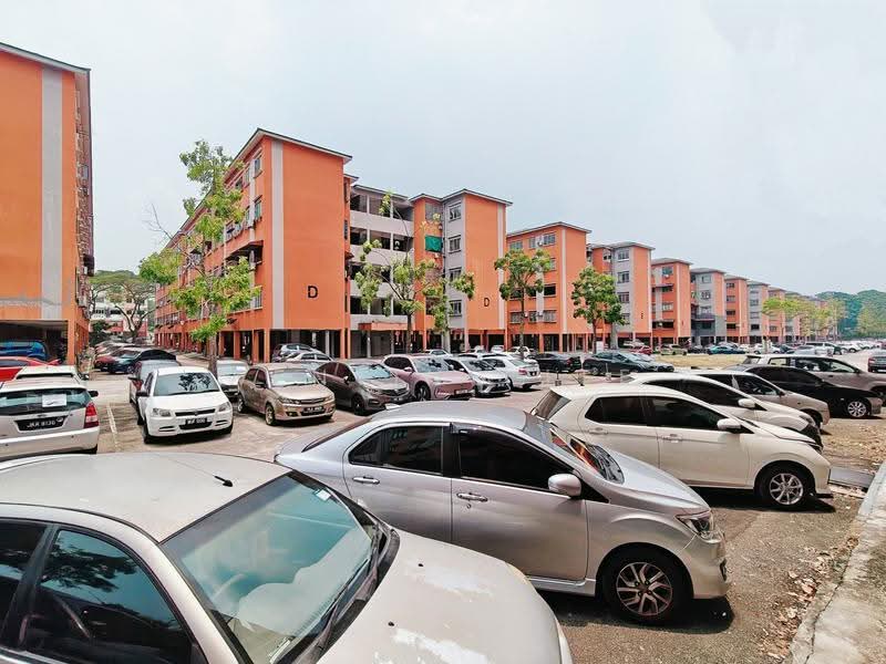 Flat for Sale at Taman Pulai Utama - Wenting Lee - Exterior - PropertyGuru.com.my