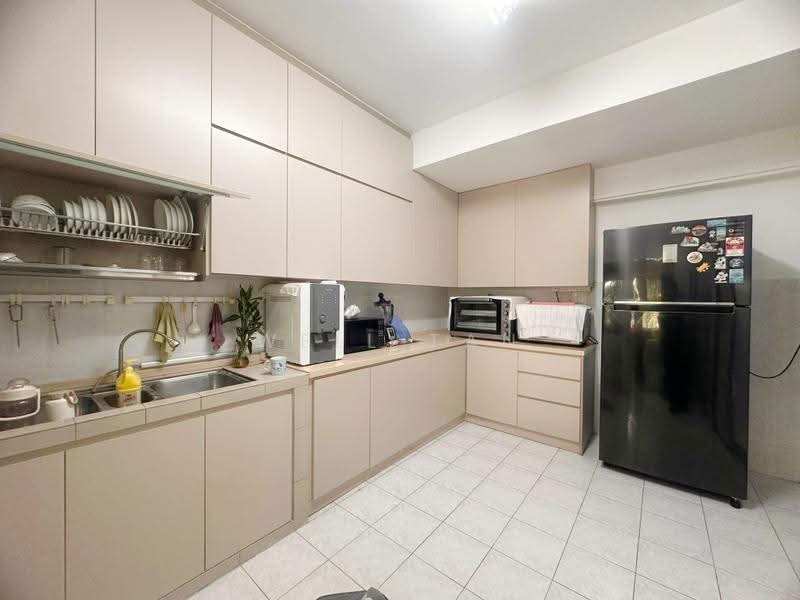 2-storey Terraced House for Sale in Permas Jaya (Johor) - Well Tan - Kitchen - PropertyGuru.com.my