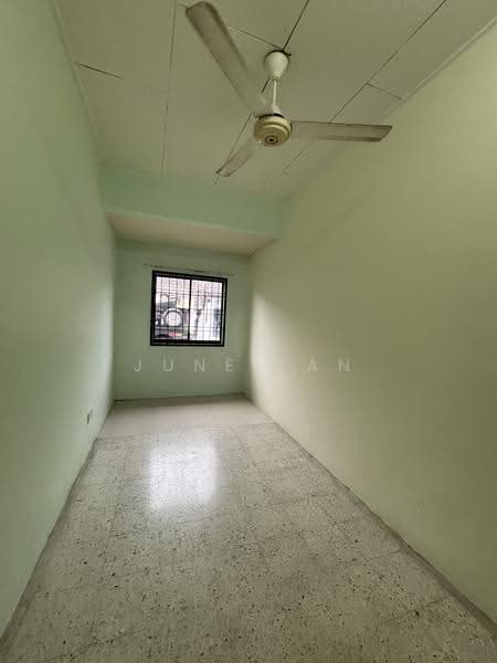 Rumah Teres untuk Dijual di Taman Desa Cemerlang (Ulu Tiram) - June Tan - Interior - PropertyGuru.com.my