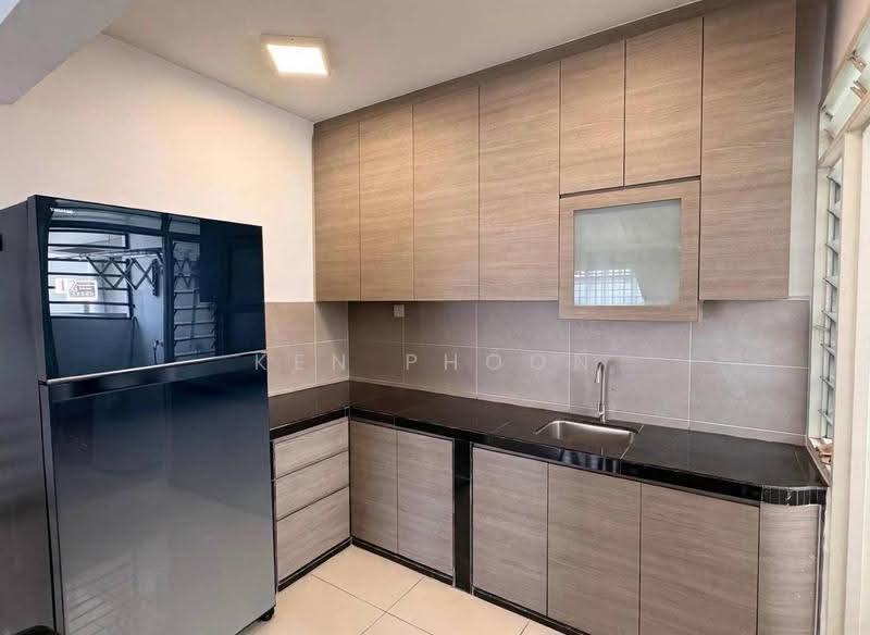 Kediaman Servis untuk Disewa di D'Putra Suites - Ken Phoon - Kitchen - PropertyGuru.com.my
