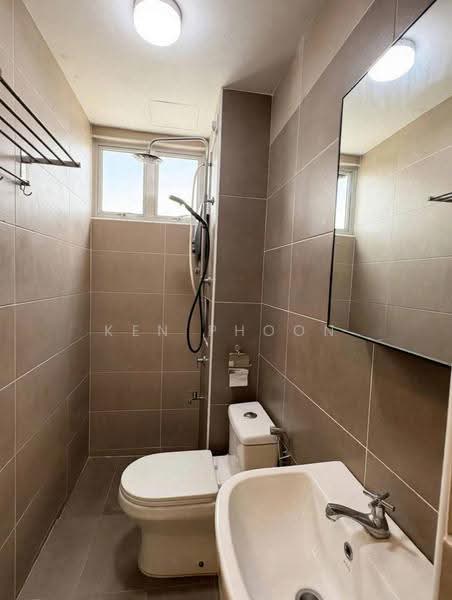 Kediaman Servis untuk Disewa di D'Putra Suites - Ken Phoon - Bathroom - PropertyGuru.com.my