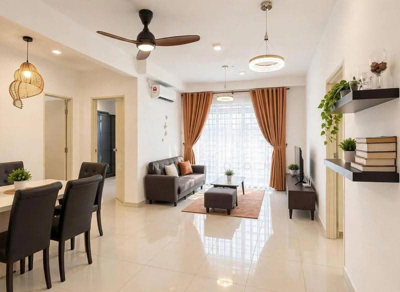Kediaman Servis untuk Disewa di D'Putra Suites - Ken Phoon - Living Room - PropertyGuru.com.my