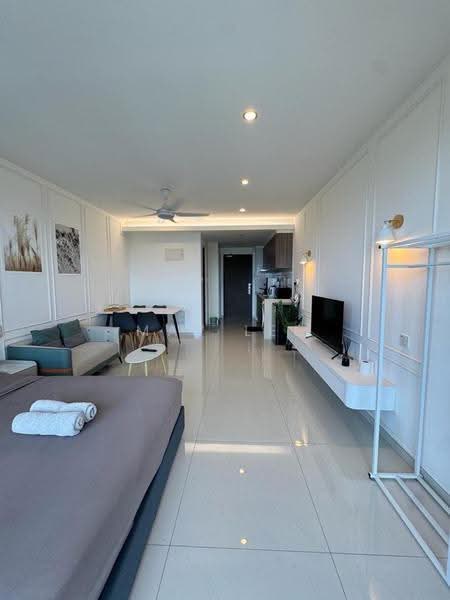 Kediaman Servis untuk Dijual di Country Garden Central Park - May Lee - Living Room - PropertyGuru.com.my