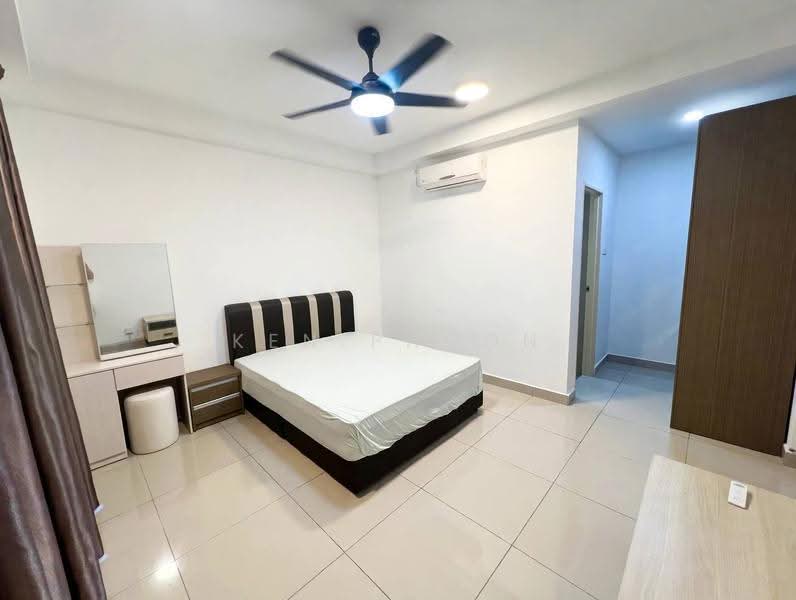Kediaman Servis untuk Disewa di D'Putra Suites - Ken Phoon - Bedroom - PropertyGuru.com.my