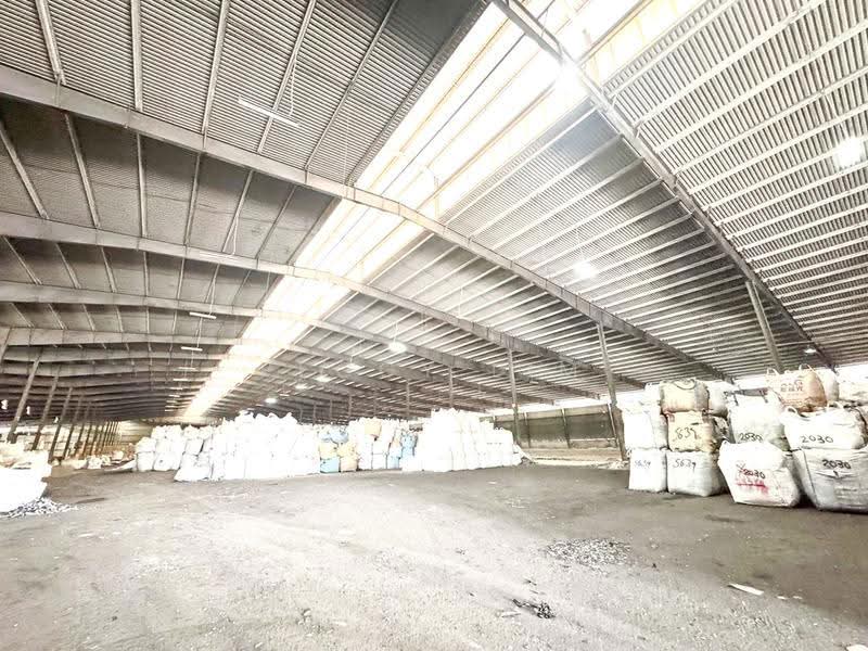 Gudang untuk Disewa di Kampung Bukit Kemuning (Shah Alam) - Peggy Lim - Interior - PropertyGuru.com.my