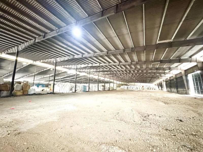 Gudang untuk Disewa di Kampung Bukit Kemuning (Shah Alam) - Peggy Lim - Interior - PropertyGuru.com.my