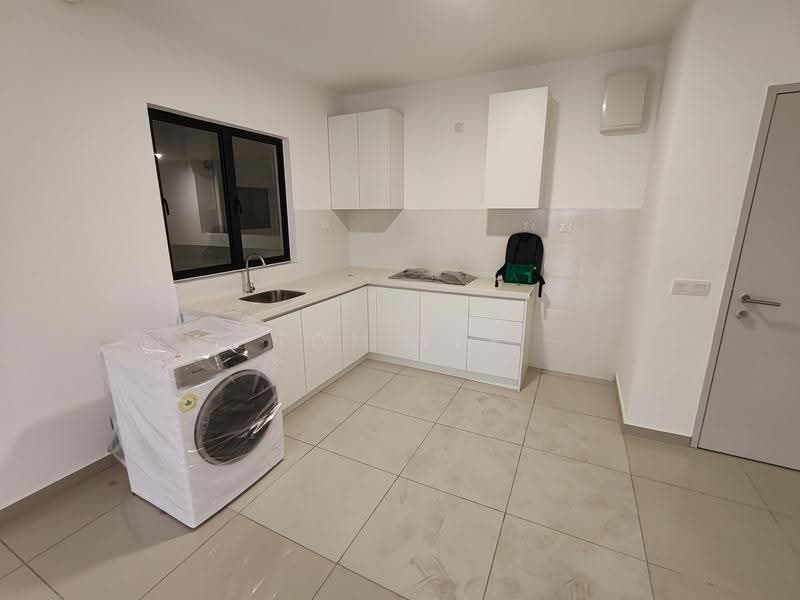 Service Residence for Rent at Huni @ Eco Ardence - Tom Lee - Kitchen - PropertyGuru.com.my