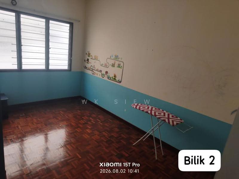 Pangsapuri untuk Dijual di Seraya Apartments - WK Siew - Bedroom - PropertyGuru.com.my
