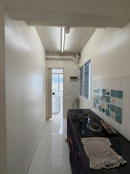 Pangsapuri untuk Dijual di Central Garden - Harold Lee - Kitchen - PropertyGuru.com.my