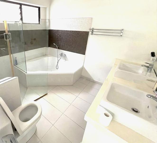 2-storey Terraced House for Rent in Desa Sri Hartamas (Sri Hartamas) - Carrie Paang - Bathroom - PropertyGuru.com.my
