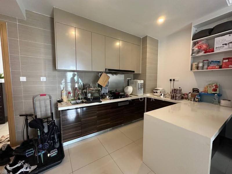 Condominium for Sale at R&F Princess Cove Phase 2-Seine Region - Kelvin Koay - Kitchen - PropertyGuru.com.my