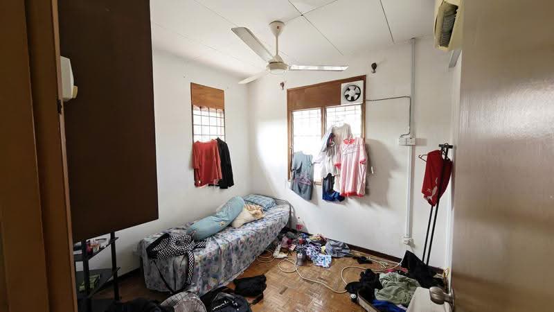 Rumah Teres 2-Tingkat untuk Dijual di Taman Lestari Perdana (Seri Kembangan) - Ben Mok - Bedroom - PropertyGuru.com.my