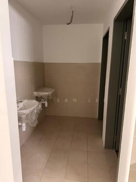 Shop for Rent in Telok Panglima Garang (Selangor) - Ken San Lee - Bathroom - PropertyGuru.com.my