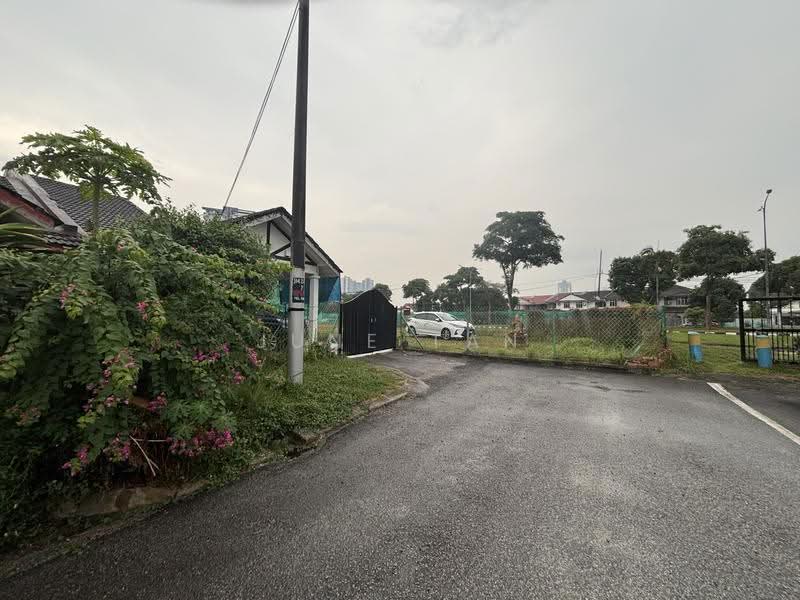 Terraced House for Sale in Taman Molek (Johor Bahru) - June Tan - Exterior - PropertyGuru.com.my