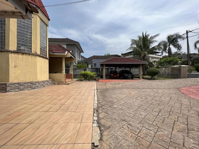 Bungalow House for Sale in Country Heights (Kajang) - Adzura Zamedin - PropertyGuru.com.my