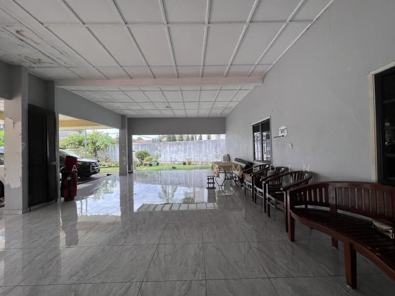 Bungalow House for Sale in Country Heights (Kajang) - Adzura Zamedin - PropertyGuru.com.my
