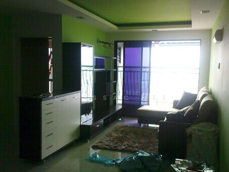 Kondominium untuk Dijual di Serina Bay - Cy Issac Lee - Living Room - PropertyGuru.com.my