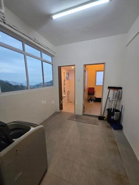 Condominium for Rent at The Latitude Condominium - Max Lim - Bathroom - PropertyGuru.com.my