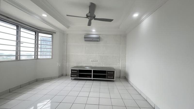 Pangsapuri untuk Dijual di Aman Dua - Nelson Ng - Living Room - PropertyGuru.com.my