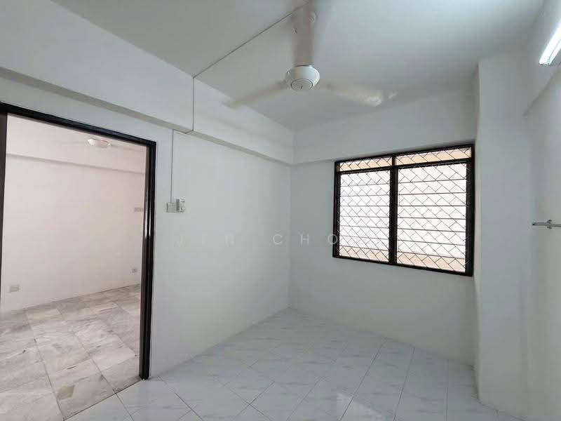 Apartment for Sale at Greenlane Heights Block 3 - Jen Choo - Interior - PropertyGuru.com.my