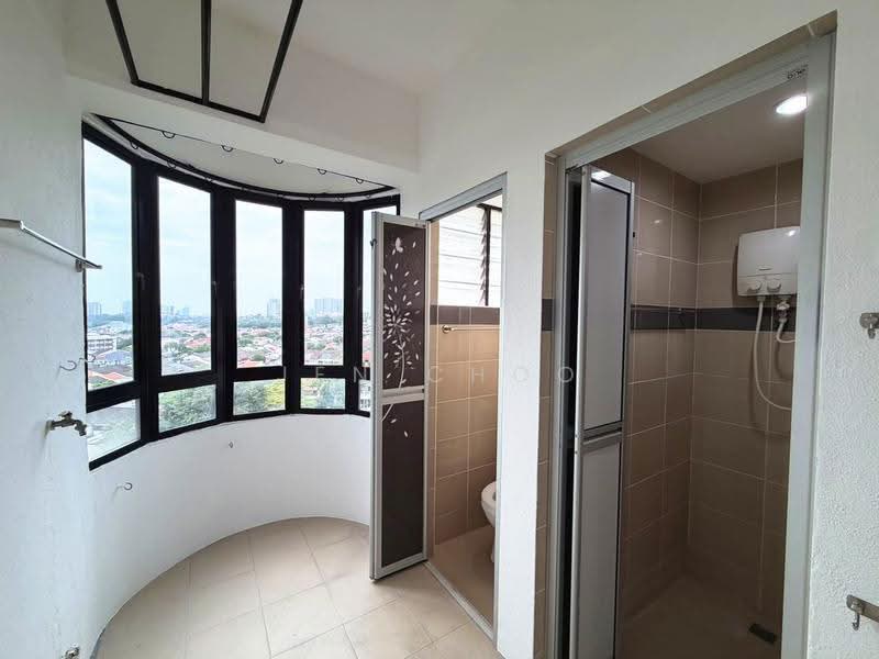 Apartment for Sale at Greenlane Heights Block 3 - Jen Choo - Bathroom - PropertyGuru.com.my