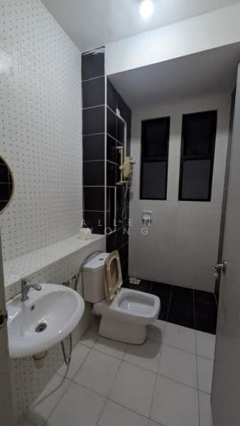 Service Residence for Rent at The Sky Executive Suites - Allen Wong - Bathroom - PropertyGuru.com.my