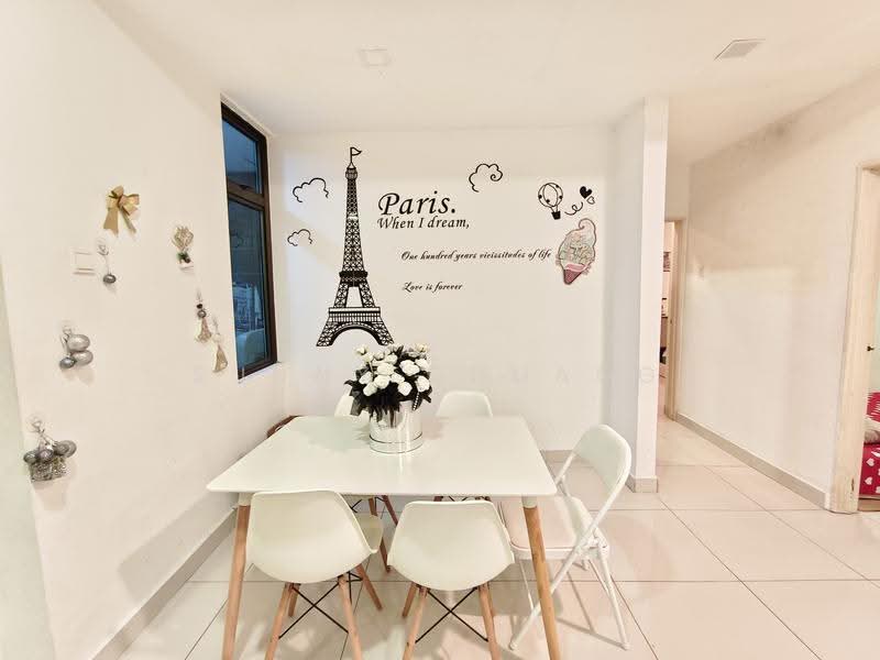 Condominium for Rent at PARC Regency (Residensi Masai) - Sunny Chuang - Dining Room - PropertyGuru.com.my