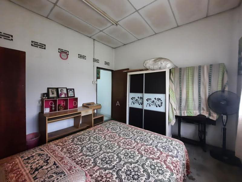 Rumah Banglo untuk Dijual di Taman Sri Minang (Kajang) - Mohd Shah Dolah - Bedroom - PropertyGuru.com.my