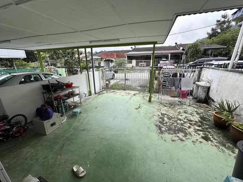 1-storey Terraced House for Sale in Taman Melawati (Ulu Kelang) - Brackson Loh - Exterior - PropertyGuru.com.my