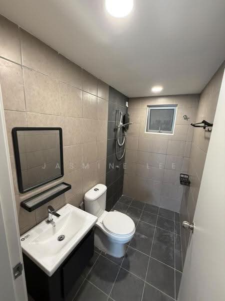 Condominium for Rent at Residensi Dutamas Dahlia - Jasmine Lee - Bathroom - PropertyGuru.com.my