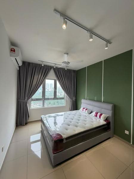 Condominium for Rent at Residensi Dutamas Dahlia - Jasmine Lee - Master Bedroom - PropertyGuru.com.my