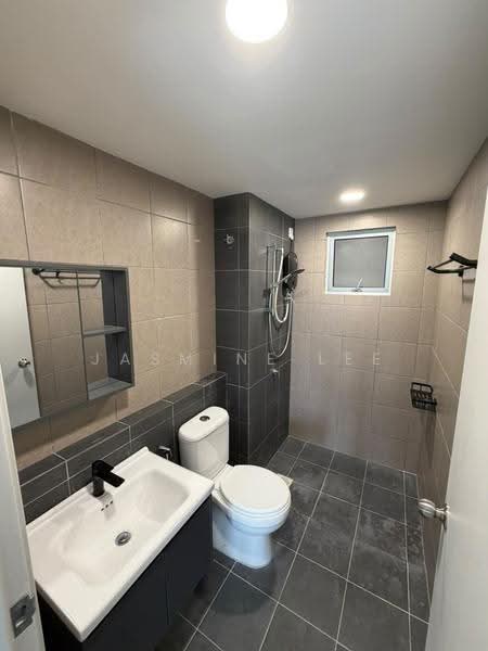Condominium for Rent at Residensi Dutamas Dahlia - Jasmine Lee - Bathroom - PropertyGuru.com.my