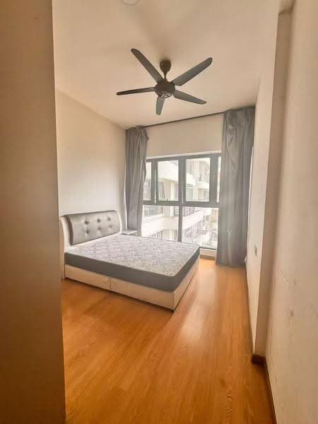 Condominium for Rent at Bay Point @ Country Garden Danga Bay - Danny Tey - Bedroom - PropertyGuru.com.my