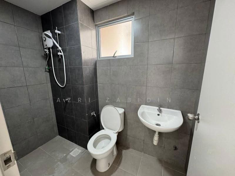 Condominium for Rent at Residensi Sateria - Azri Zabidin - Bathroom - PropertyGuru.com.my