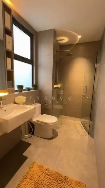 Kondominium untuk Dijual di Linari - Franco Leong - Bathroom - PropertyGuru.com.my
