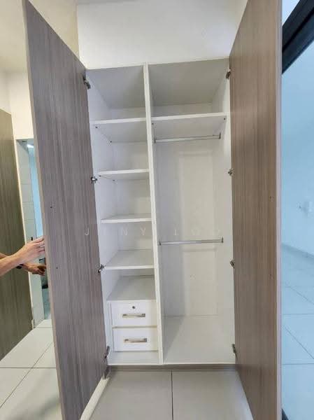 Service Residence for Sale at Residences @ 1 Tebrau - Jeny Loo - Interior - PropertyGuru.com.my