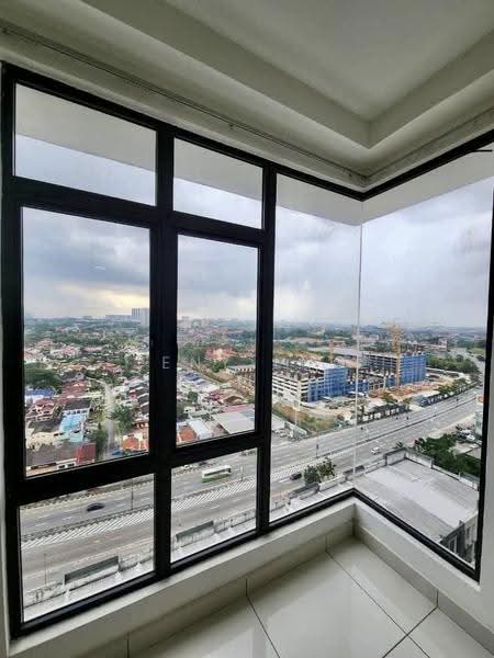 Service Residence for Sale at Residences @ 1 Tebrau - Jeny Loo - View - PropertyGuru.com.my