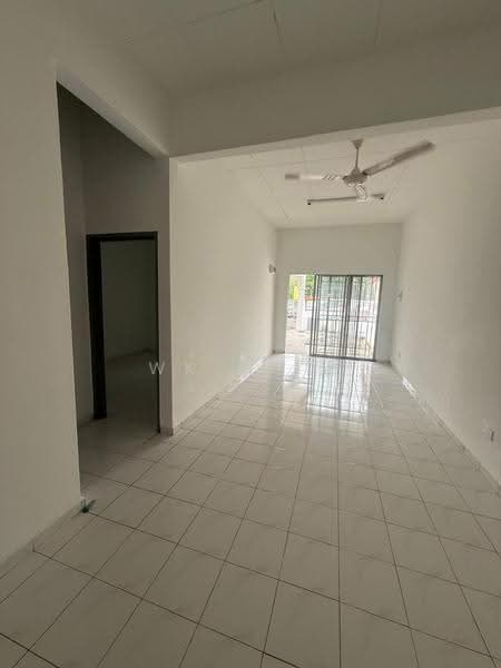 Rumah Teres untuk Dijual di Taman Johan Setia (Klang) - WK Siew - Living Room - PropertyGuru.com.my